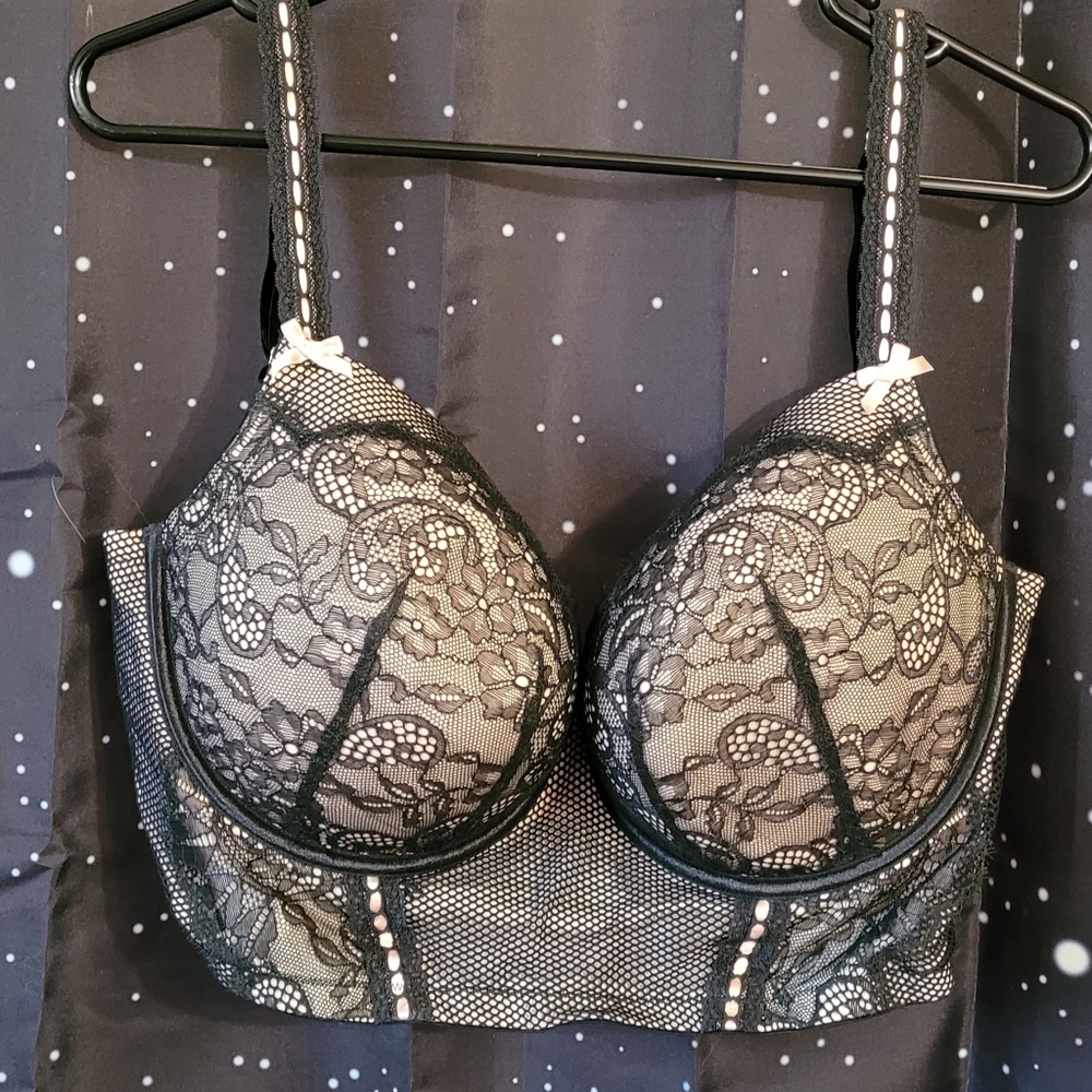 Cacique 40 F Longline French lightly lined balconette bra. Catherine's.